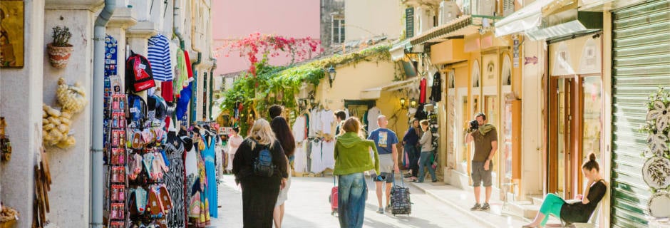 Winkelstraat in Corfu-stad